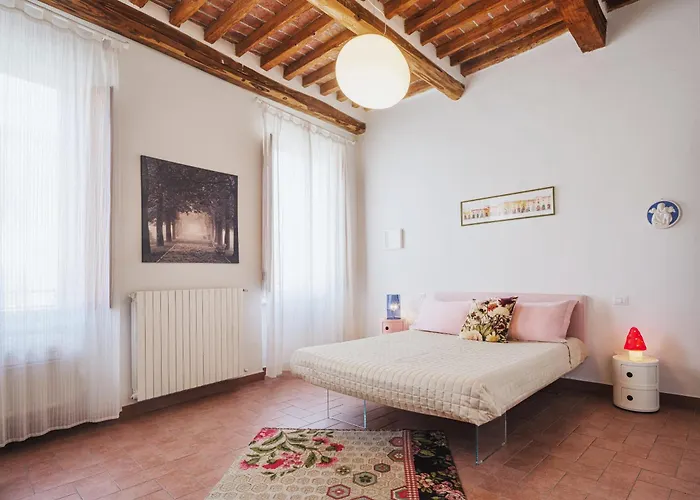 Michael'S Home - Cozy Apartment In The Heart Of Lucca